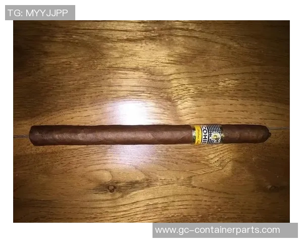 足球明星们的雪茄情缘揭秘谁是球场上的雪茄爱好者 足球明星们的雪茄情缘揭秘谁是球场上的雪茄爱好者